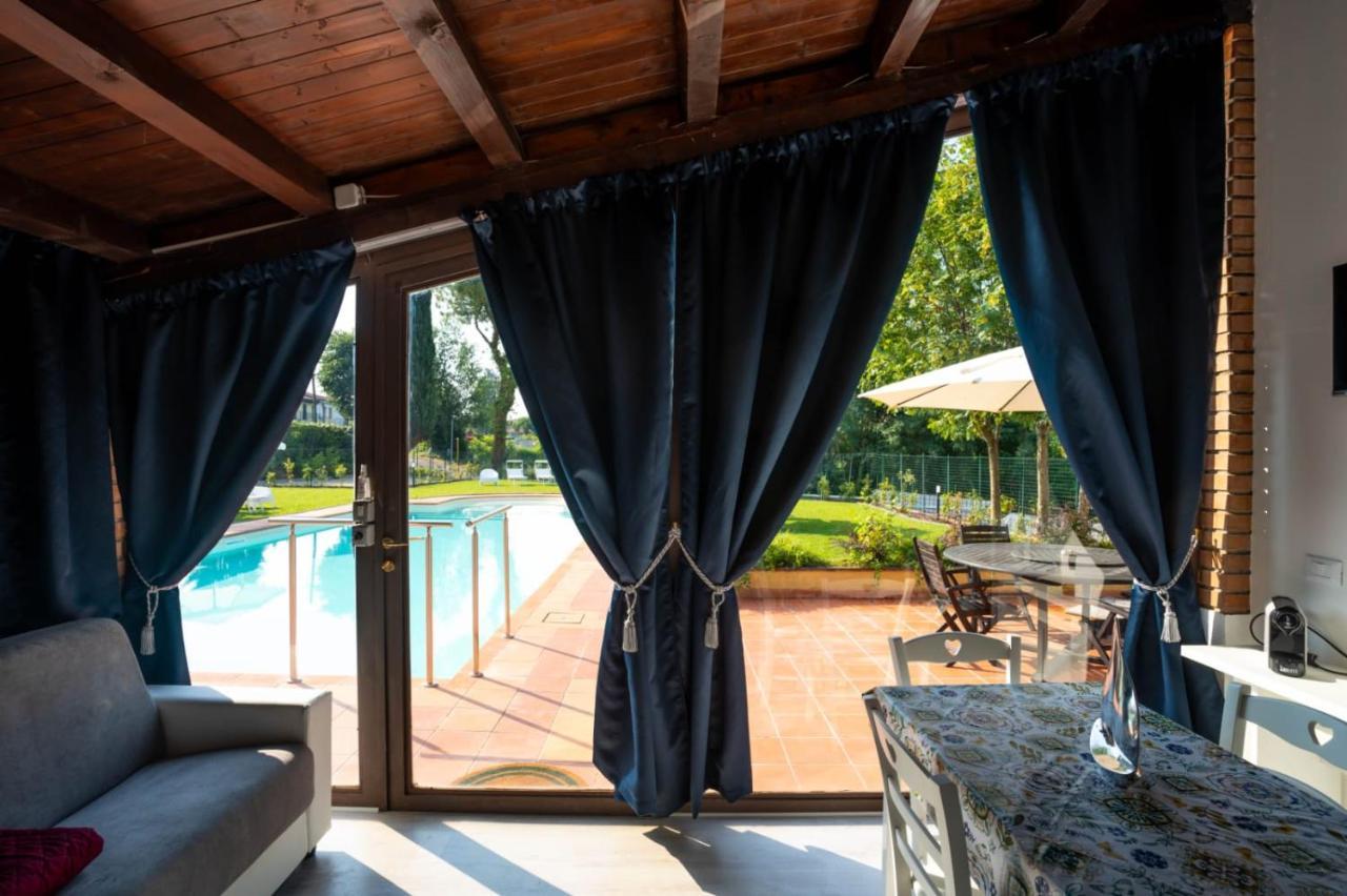 Sweet Apartments Пескиера дел Гарда Екстериор снимка